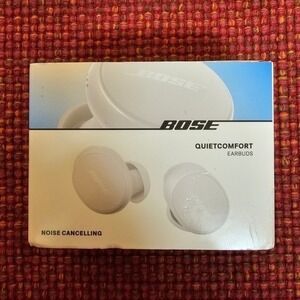 Bose QuietComfort Wireless Noise Cancelling Bluetooth Earbuds White Smoke, Open